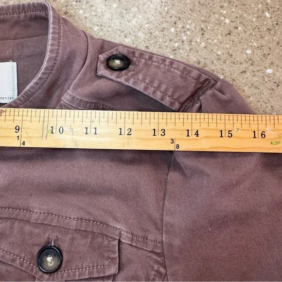 Women's LOFT Size Large Petit, Brown, Button Down - Picture 5 of 8